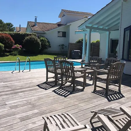Villa Confortable - 6 Pers. - Fr-1-878-27 *